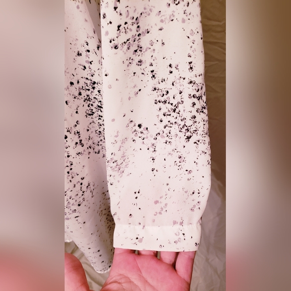 A.N.A. White with Paint Splatter Print ¾ Sleeve Popover V-Neck Tunic - Picture 9 of 13